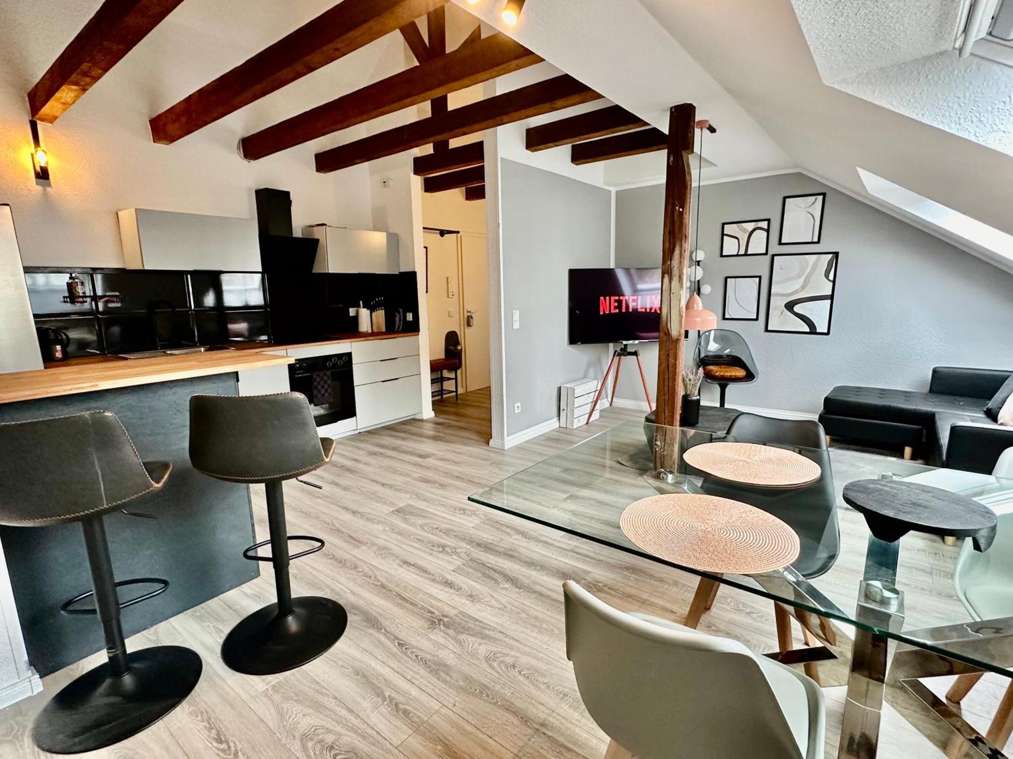 Stilvoll Im Zentrum Balken Loft Apartment Bochum Luaran gambar